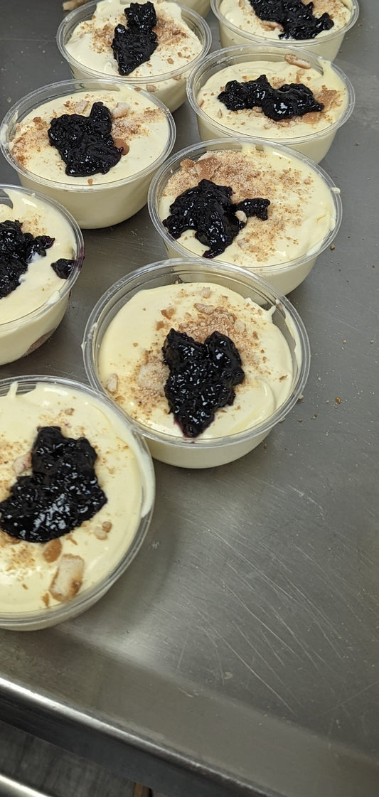 Banana Pudding Dessert with Blueberry